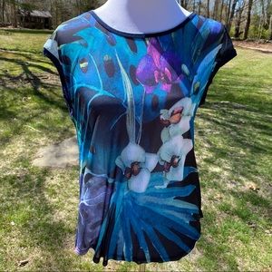 EDISTA TOP TEE BLACK BLUE FLORAL BOAT NECK SIZE L